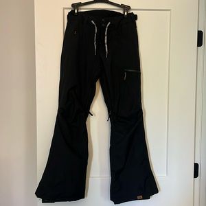 Women’s Roxy Snowboarding Pants